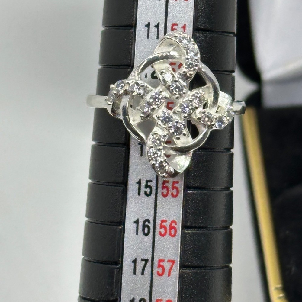 Sterling Silver Celtic Knot Ring Size 6.5 Cubic Zirconia Statement‎ Band - Picture 7 of 7